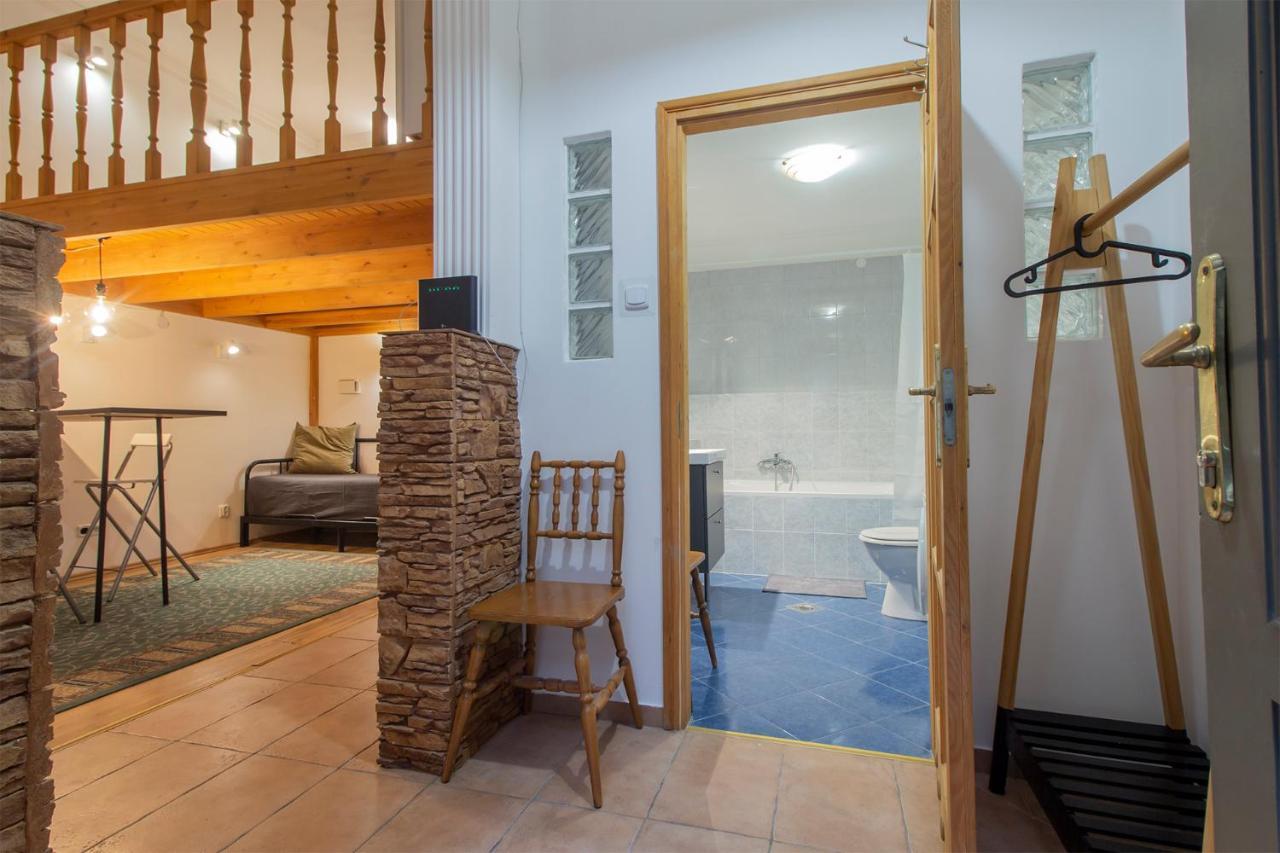 Weiner Cozy Apartment Budapest Ngoại thất bức ảnh